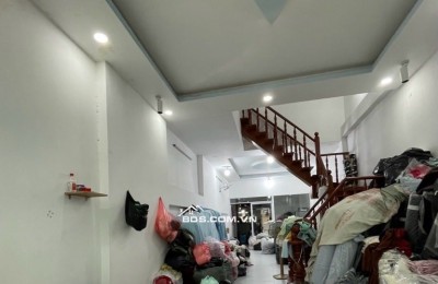 Bán Nhà riêng Lạc Long Quân - Tân Bình- Xe Hơi Đỗ Cửa 125 m2 Chỉ 12 tỷ