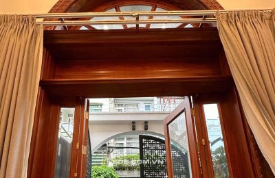 SIÊU PHẨM ĐẸP BÀU CÁT, ÔTÔ NGỦ BÊN TRONG, 5x22M, 5 TẦNG, THANG MÁY, NỞ HẬU, NỘI THẤT CAO CẤP VÀ TIỀN XÂY DỰNG CẢ CHỤC TY.