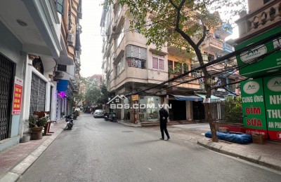 Nhà Phố Kim Mã- BA ĐÌNH 6.5 tỷ, 34M2 x6Tầng. Ngõ thông,ô tô tránh+kinh doanh
