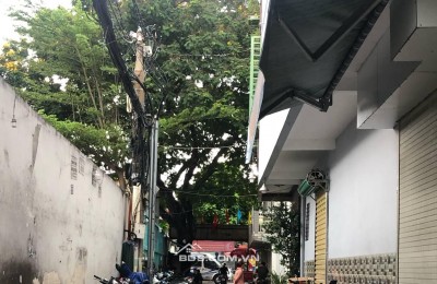 TRUNG TÂM [#BÌNH_THẠNH]- P21- HẺM XE HƠI ĐẬU CỬA - 4PN- CÓ SÂN ĐỂ XE PHÍA TRƯỚC- CHÍNH CHỦ LÂU NĂM.