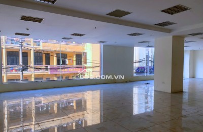 CHO THUÊ MẶT SÀN TẦNG 3 DIỆN TÍCH 610M² - VỊ TRÍ ĐẮC ĐỊA PHẠM VĂN ĐỒNG
