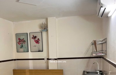 Bên mình còn 1 phòng trống ở  740/5 Sư Vạn Hạnh, phường 12, quận 10