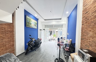 Bán nhà mặt phố quận 11 - 4 tầng nhà nở hậu - Giá tốt đầu tư sinh lời 7,85 tỷ