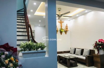 CHỦ GỬI BÁN NHÀ 4 TẦNG DÂN XÂY KIM HOÀNG VÂN CANH