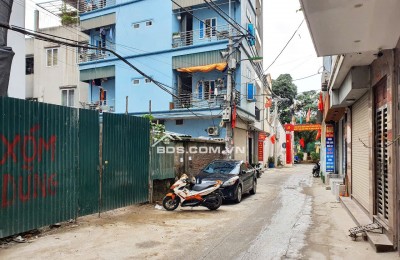 Đất Lạc Long Quân, 195m2, mặt tiền 7,5m, 10m ra phố, 2 thoáng, 256 triệu/m2. 0962 996 331