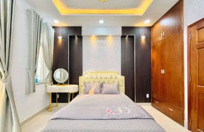 Hẻm xe hơi 50m² Phường 11 Gò Vấp — Nhà 4 tầng siêu đẹp, full nội thất