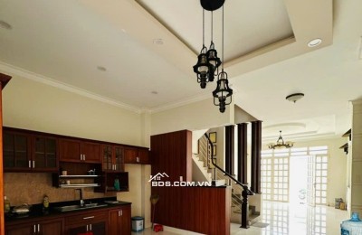 CHỦ GẤP BÁN NHÀ 4 TẦNG ĐẸP TUYỆT - HẺM XE TẢI TRÁNH THÔNG THOÁNG - GIÁ CHỈ 7.5 TỶ