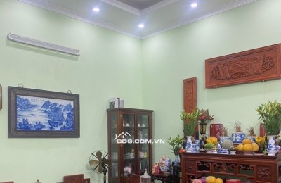 BÁN NHÀ MẶT PHỐ PHÓ ĐỨC CHÍNH