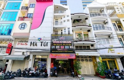 Bán nhà mặt phố Cầu Giấy, 7 tầng thang máy, MT khủng 6m,  2 mặt phố đang kinh doanh giá đầu tư