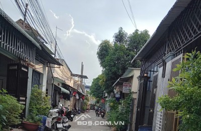 Nhà 2 tầng, rộng 81m2 mà giá chỉ dưới 4 tỷ