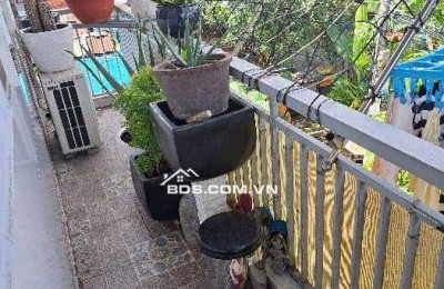 Bán nhà mới - vị trí đắc địa quận 7