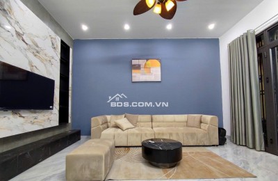 Bán nhà Phố Đại La – 39m² x 4 Tầng – Ngõ Nông, nhà đẹp, giá tốt 7,45 Tỷ