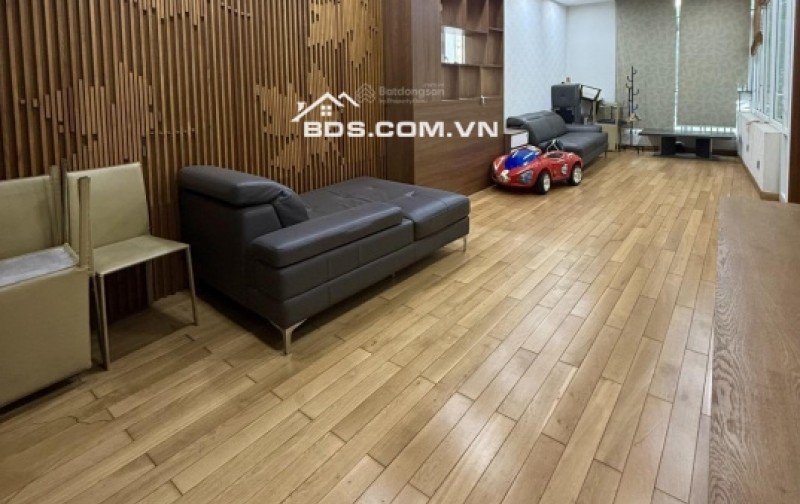 Bán nhà mặt tiền 4 Tầng, 106m2 (4.4x24) Âu Dương Lân, Quận 8, Sổ Hồng hoàn công, 18.5 tỷ