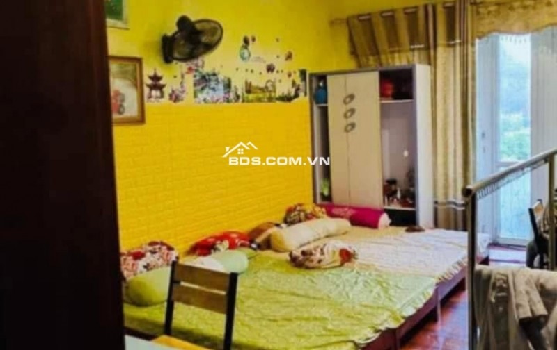 Bán nhà Khu DV Cây Quýt KĐT Văn Khê DT 44m2, 5 Tầng, MT 4m, giá 16.9 tỷ Hà Đông