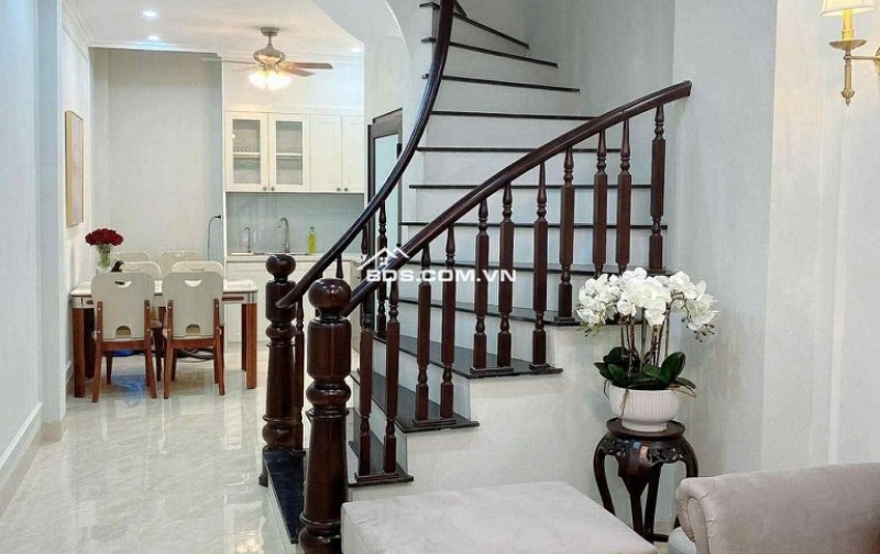 DO NHA TÂY MỖ - NHÀ ĐẸP DÂN XÂY - VF3 ĐỖ CỬA - GIÁ NHỈNH 5 TỶ