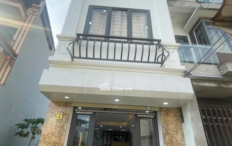 4 tỷ nhà Ngọc hồi, Thanh Trì, 40m2 xây 3 tầng , full công năng - ngõ nông ,gần ô tô.