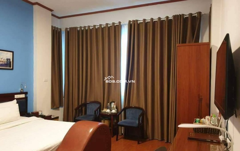 Nhà Đẹp Mặt Phố Kinh Doanh Mai Hắc Đế, Hai Bà Trưng 98m, 8 tầng, mt 4.5m, giá 83 tỷ