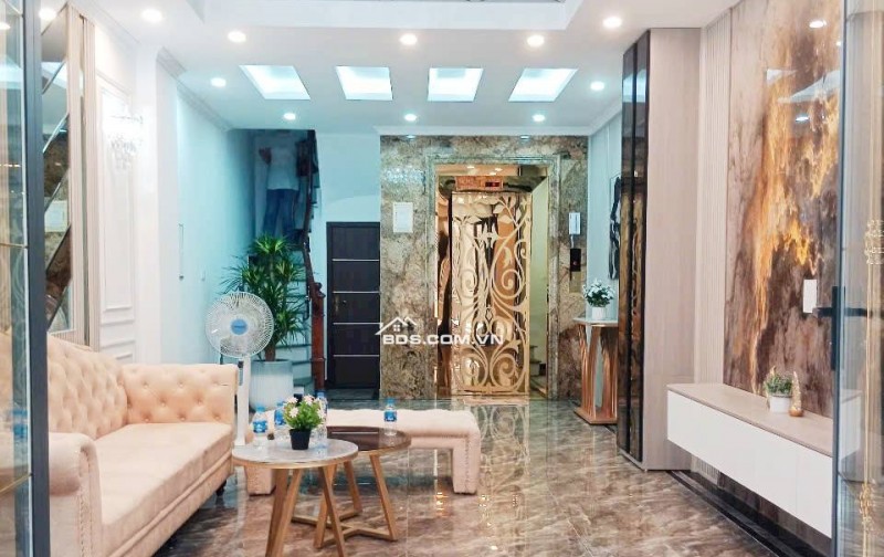 Nhà Đẹp Ngõ Ô Tô Võ Thị Sáu, Hai Bà Trưng 40m, 7 tầng, mt 4m, giá 17.8 tỷ