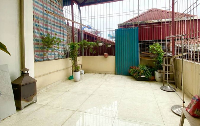 SIÊU PHẨM NHÀ ĐẸP – PHỐ NGUYỄN VIẾT XUÂN – DT 40M2 5 TẦNG TẶNG FULL NỘI THẤT – GIÁ TỐT HIẾM CÓ
