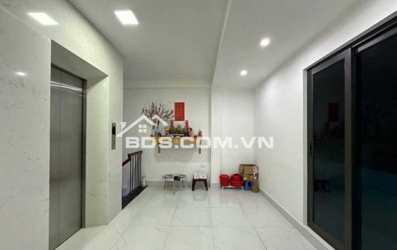 Nhà Đẹp Gần Đường Ô TÔ, Thang Máy Trương Định, Hai Bà Trưng 34m, 5 tầng, mt 5.5m, giá 7.98 tỷ.