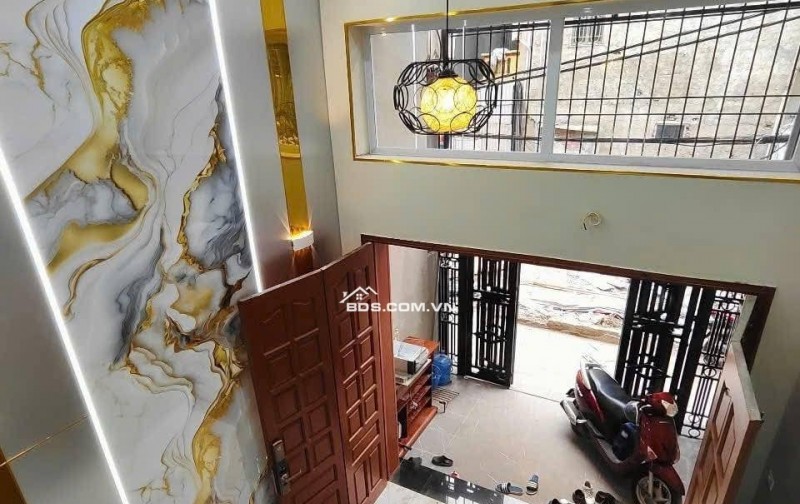 Nhà Đẹp Gần Đường Ô TÔ Trương Định, Hoàng Mai 48/52m, 5 tầng, mt 3.6m, giá 8.8 tỷ.