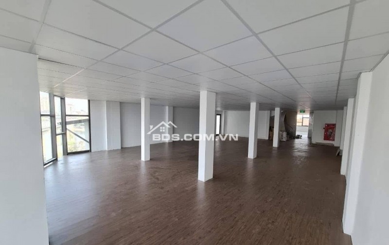 Bán Nhà Mặt Phố VIP, Hoàng Cầu, Đống Đa 216m, 9 tầng, mt10.5m, giá 118 tỷ