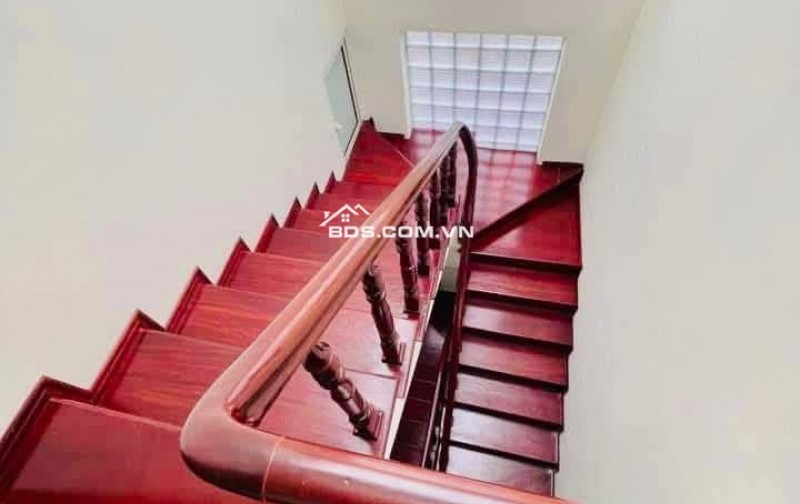 Nhà Đẹp Dòng Tiền Tam Khương, Đống Đa 99m, 7 tầng, mt 5.2m, giá 32 tỷ