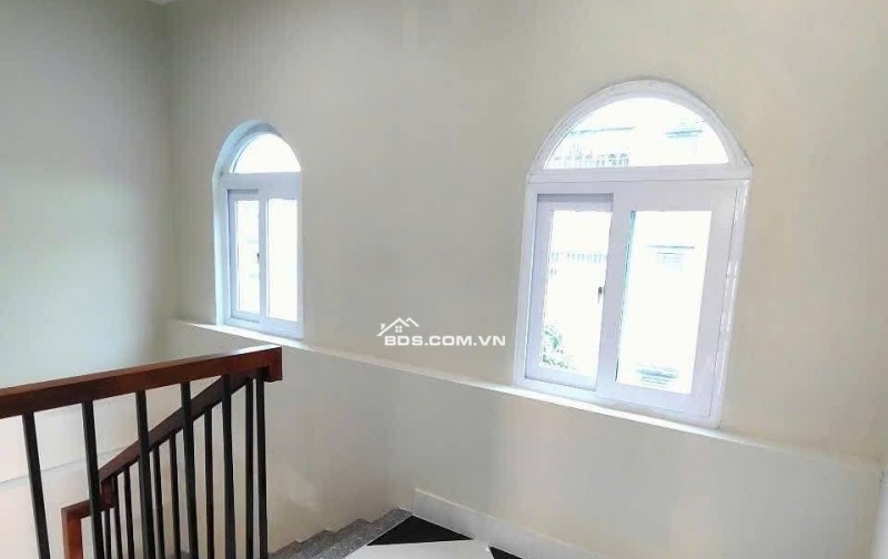 Nhà Đẹp Gần Đường Ô TÔ Trương Định, Hoàng Mai 48/52m, 5 tầng, mt 3.6m, giá 8.8 tỷ.