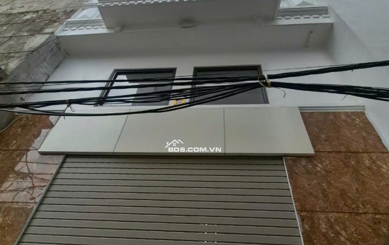 chỉ nhỉnh 5 tỷ (CTL) có nhà gần thị trấn văn điển, thanh trì,40m*5 tầng, full công năng.