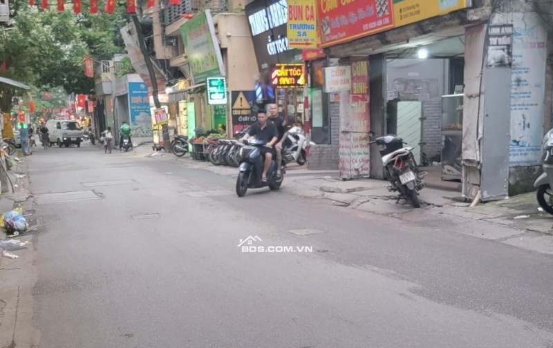 Bán nhà phố Bùi Xương Trạch, DT 73m, Giảm sốc 20,5 tỷ