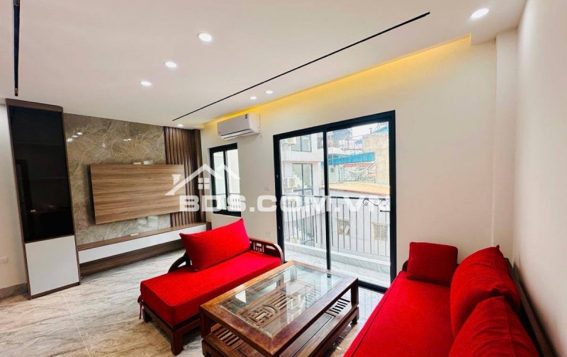 Nhà Đẹp 15m Ra Phố, Thang Máy, Tôn Đức Thắng, Đống Đa 35m, 7 tầng, mt 6.8m, giá 13.4 tỷ