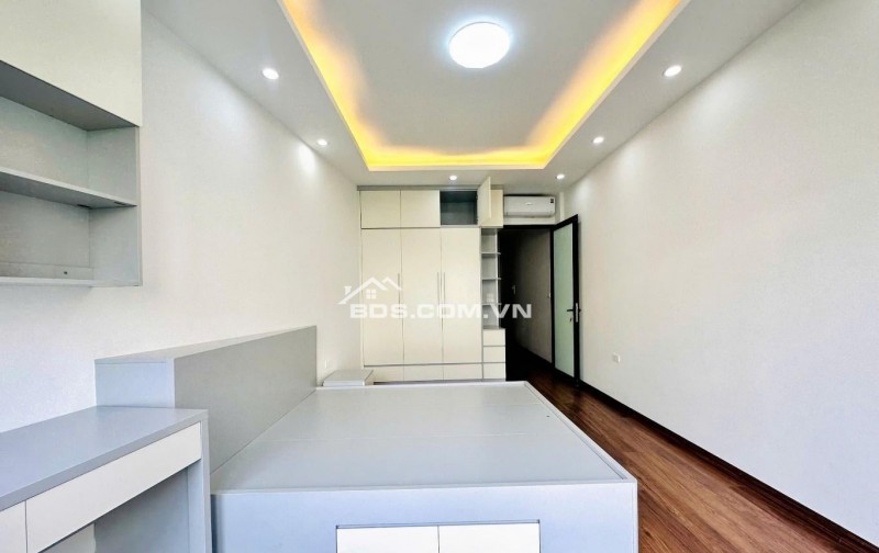  #HOA_HẬU MINH KHAI - 5 TẦNG - NHỈNH 8 TỶ - DT 42m2 - GIAO NGÃ TƯ CHỢ MƠ TRƯƠNG ĐỊNH - AN NINH CAO