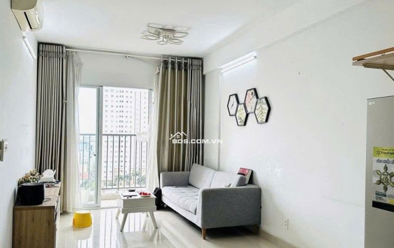 Chung cư Phúc Yên, Phan Huy Ích, P15, TB, 75m2, 2PN, 10tr/tháng.
