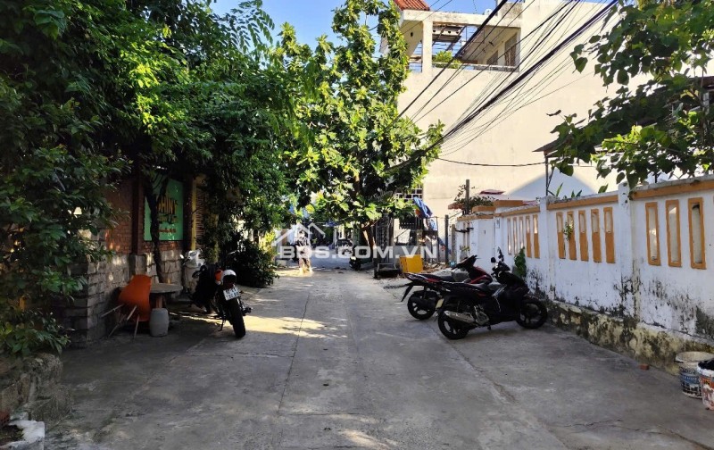 LÔ KIỆT ĐẦU ĐƯỜNG NGUYỄN VĂN THOẠI   Diện tích 170,7 m²