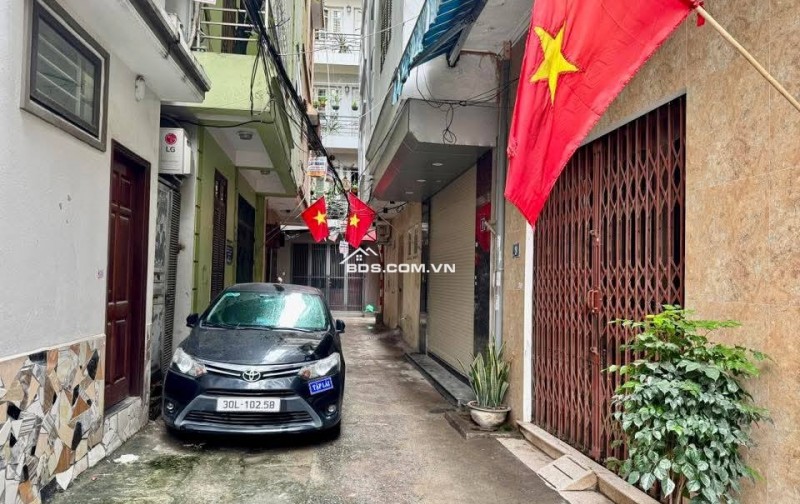 Nhà Đẹp Ô Tô Ngủ Trong Nhà, Đường Hoàng Mai 42m, 5 tầng, mt 4.2m, giá 15.2 tỷ