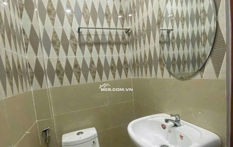 Bán căn nhà Linh Tây Thủ Đức – 1 trệt 1 lầu – ngay Kha Vạn Cân – giá 3.4 tỷ