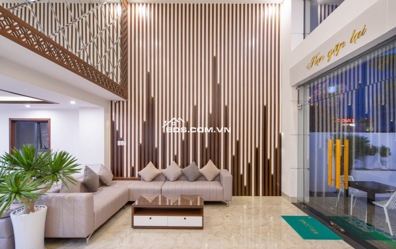 ĐÀ NẴNG: GẤP!.. CHUYỂN NHƯỢNG TÒA KHÁCH SẠN ĐƯỜNG HỒ NGHINH, VIEW BIỂN MỸ KHÊ GIÁ CỰC TỐT!