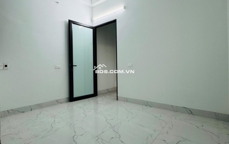  BÁN NHÀ ĐẸP – VỊ TRÍ ĐẮC ĐỊA – SỔ NỞ HẬU – GIÁ TỐT