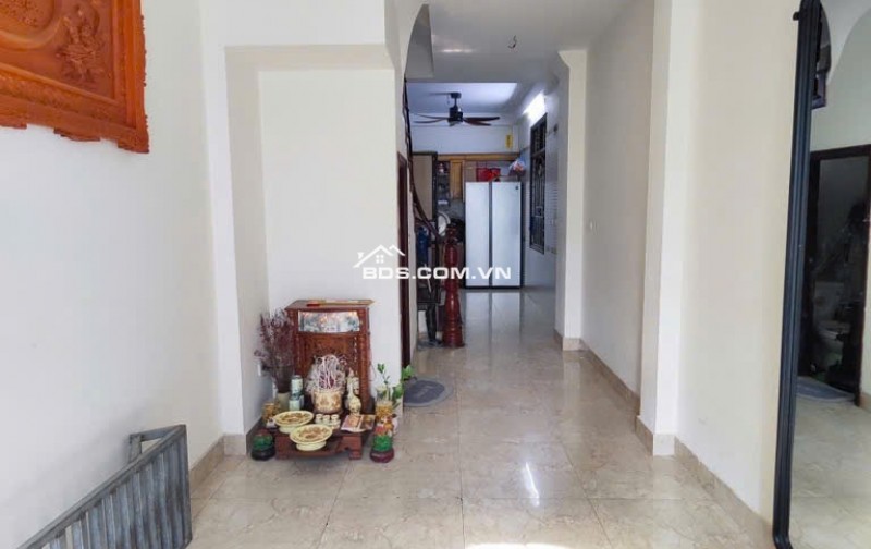 Bán gấp nhà dân xây 4 tầng lô góc - ô tô đỗ của - cổ điển a,tứ hiệp thanh trì chỉ 6đ hơn.