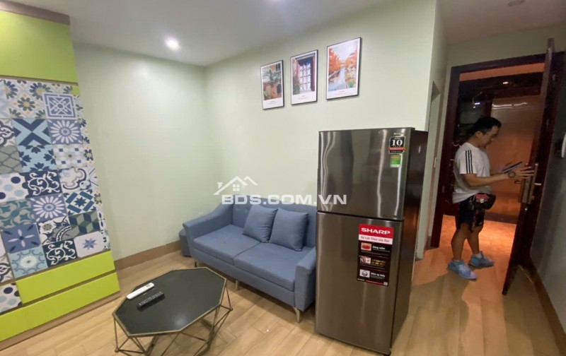 Cho thuê Căn hộ dịch vụ giá rẻ tầng 3 View thoáng tại Ngõ 294 Kim Mã, Ba Đình. Chỉ 8tr