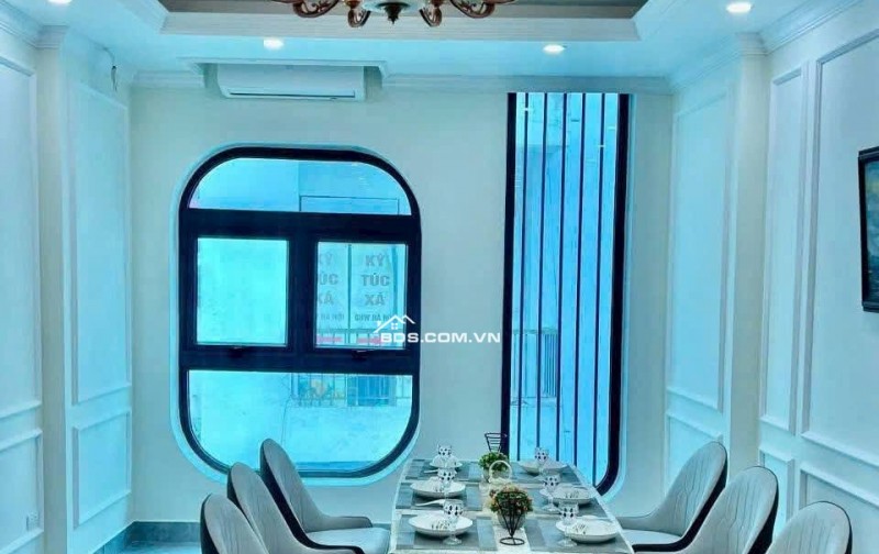 Nhà Đẹp Kinh Doanh VP Nguyễn Văn Huyên, Cầu Giấy 45m, 7 tầng, mt 4m, giá 19.5 Tỷ.