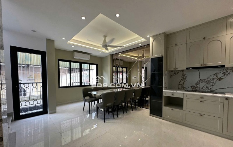 Nhà Đẹp Kinh Doanh, Thang Máy, Chợ Khâm Thiên 34m, 7 tầng, mt 6m, giá 12 tỷ