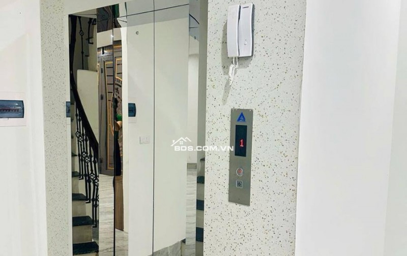 Nhà Đẹp 15m Ra Phố, Thang Máy, Tôn Đức Thắng, Đống Đa 35m, 7 tầng, mt 6.8m, giá 13.4 tỷ