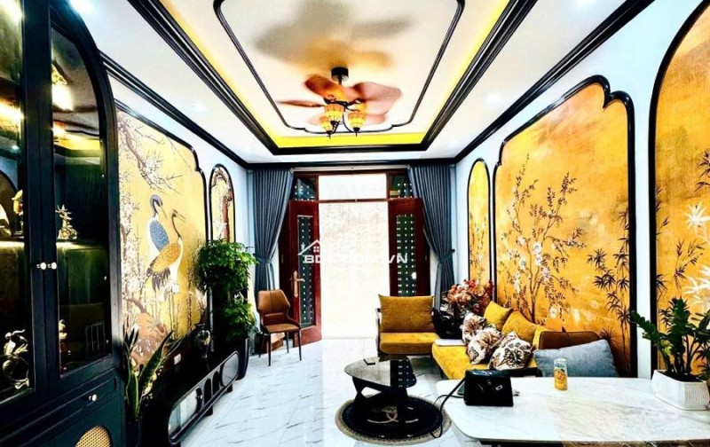 Nhà Đẹp Gần Đường Dương Văn Bé, Hai Bà Trưng  33m, 5 tầng, mt 3.6m, giá 7.95 tỷ