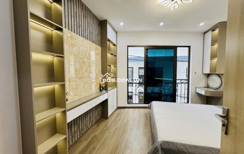 Hiếm ! Nhỉnh 6 Tỷ - Oto - Kinh Doanh - Full Nội Thất - Định Công Thượng, Hoàng Mai.