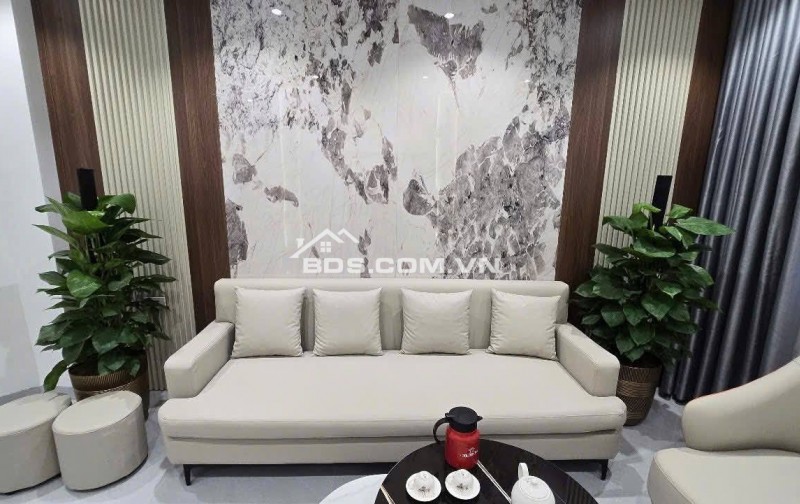 Nhà Đẹp Kinh Doanh, Thang Máy, Ngõ Văn Chương, Đống Đa 25m, 5 tầng, mt 4.5m, giá 7.79 tỷ