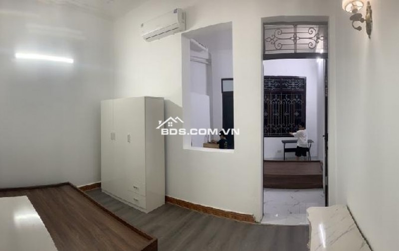 chính chủ bán căn ccmn chân toà SDU cạnh ga Văn Quán
