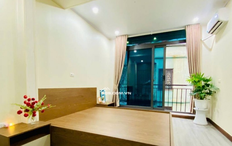 THÁI HÀ - Ô TÔ TRÁNH - KD - 6 TẦNG MỚI ĐẸP