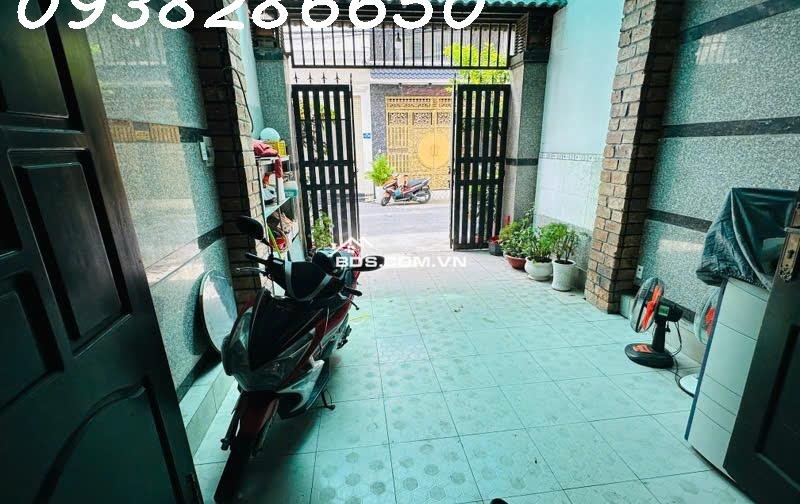 Bán Nhà Phường Tân Chánh Hiệp Quận12 , Nhà 4 Tầng: DT:( 4m x 17m ), Sổ Công Nhận 67m2