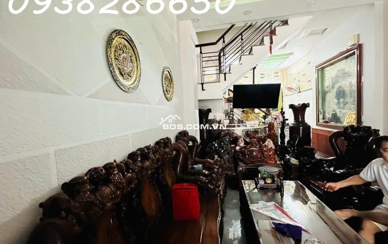 Bán Nhà Phường Tân Chánh Hiệp Quận12 , Nhà 4 Tầng: DT:( 4m x 17m ), Sổ Công Nhận 67m2